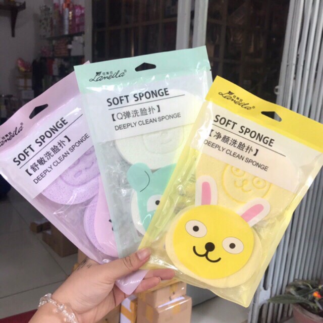 Bông rửa mặt Soft Sponge mềm mịn tẩy tế bào chết se khích lỗ chân lông ( Shop giao Màu &amp; Hình ngẫu nhiền)
