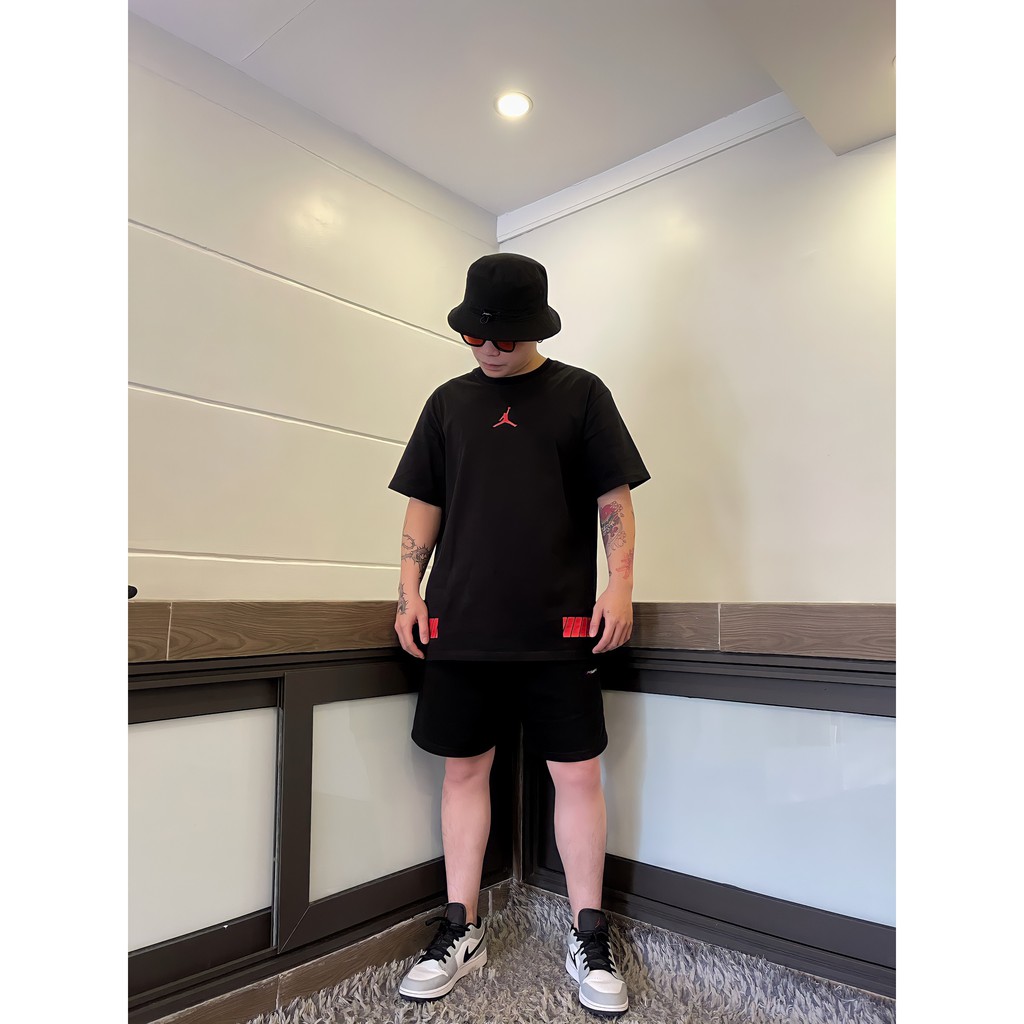 Áo Off-White Jordan, áo thun form rộng tay lỡ hàng cao cấp.  Chất vải mềm mịn, thoáng mát