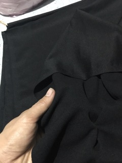 Thun thái - cát nhật đen Thắm Trần 2