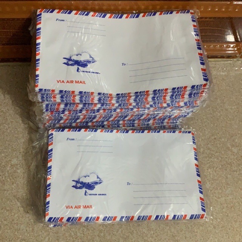 Một tập phong bì thư dày dặn khoảng 15-20chiếc