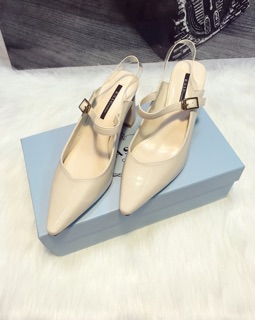 Giày sandal gót vuông 5p chất da bóng mềm