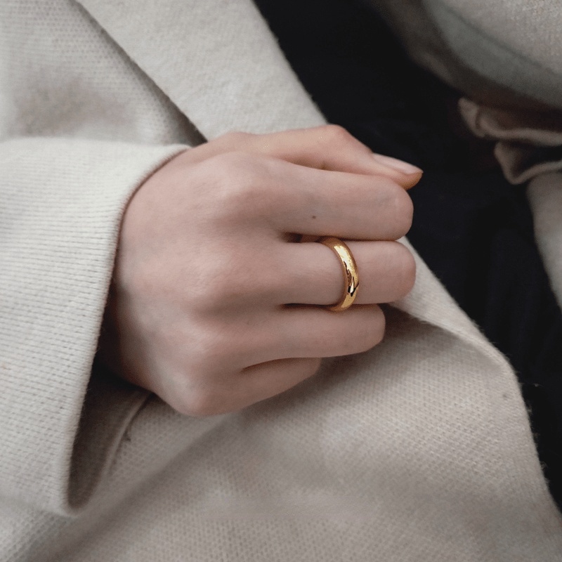 Nhẫn thép titan thiết kế đơn giản sang trọng thích hợp cho cặp đôi