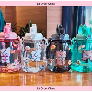 Bình nước 1200ml dễ thương kèm ống hút & dây đeo {FULL STICKER 2D 3D}