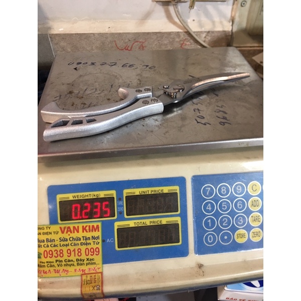 Kéo Cắt Gà Seki Japan