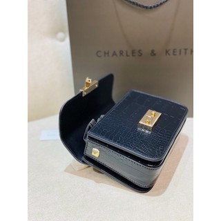Túi da rắn size 18cm ( ib shop chọn màu nhé)