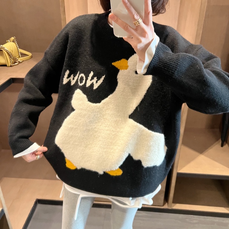 Áo len dáng rộng, hình in dễ thương