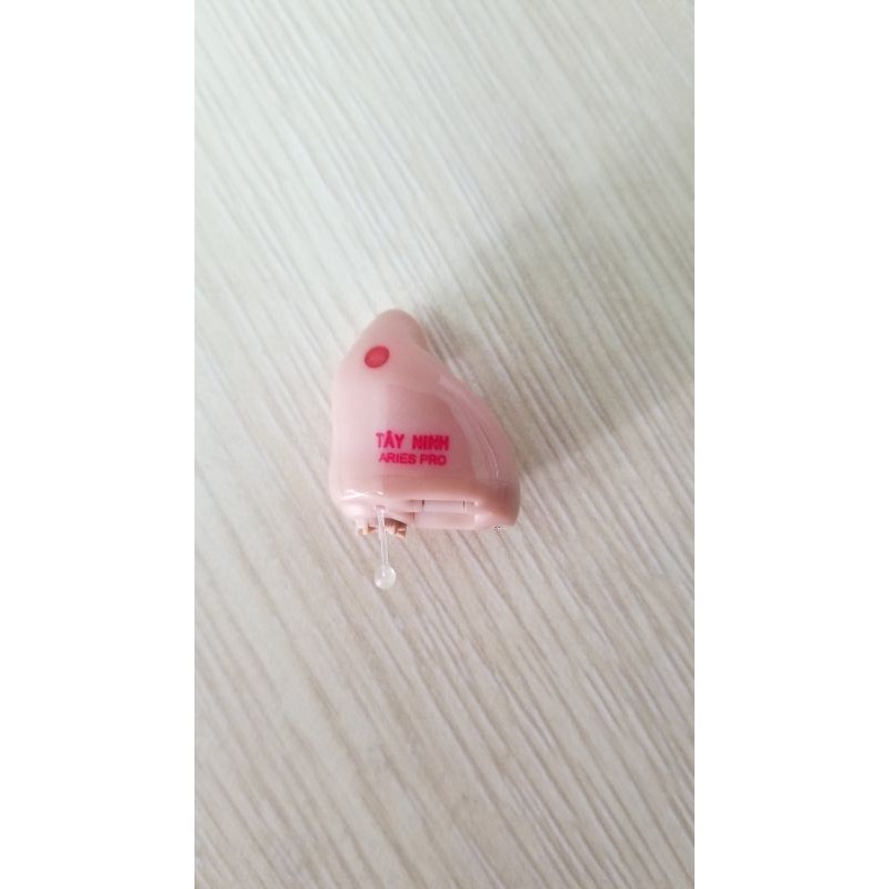 Máy trợ thính siêu nhỏ.