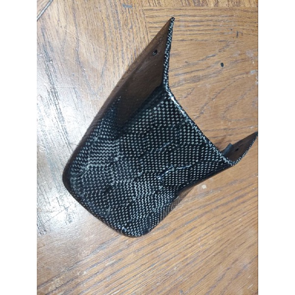 Chụp vè chắn bùn Dream carbon