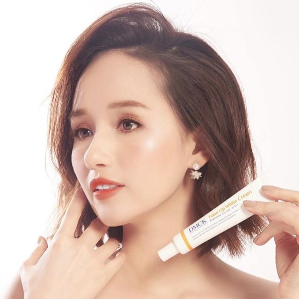 Kem Dưỡng Trắng Nâng Tông Da DMCK Tone Up White Cream 30g | BigBuy360 - bigbuy360.vn