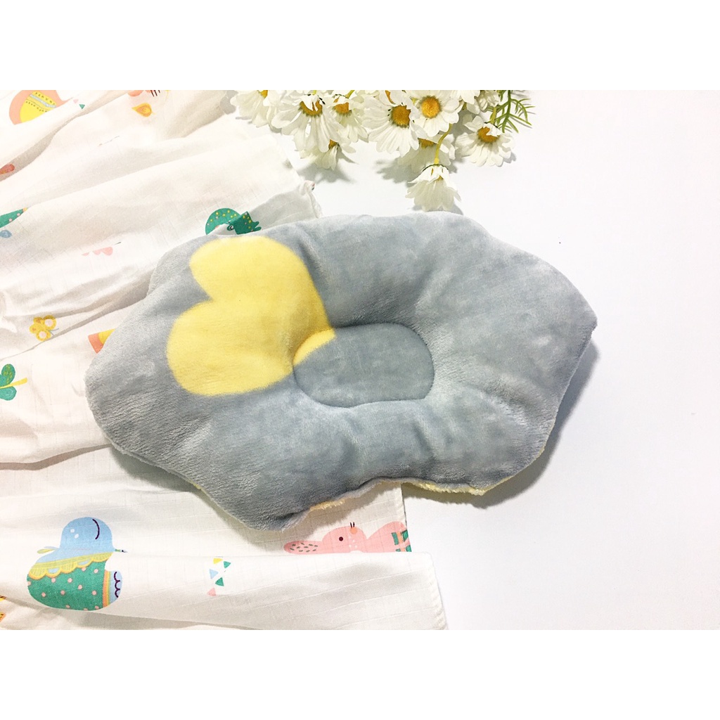 Gối lõm DuDuLa vải Nhung mềm mịn cho bé chống bẹp đầu