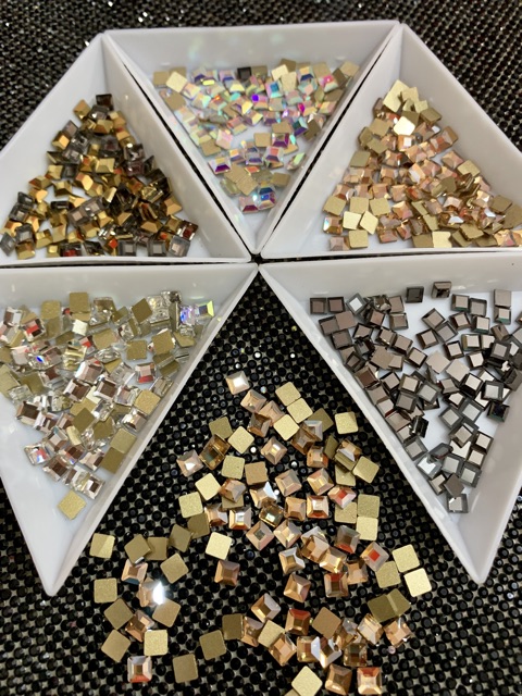 Set 10v đá chân bằng.100v/100k.Ib tạo combo