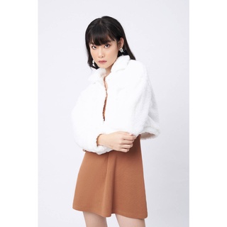 DOTTIE - Áo khoác vải lông đắp túi nữ trắng T0431