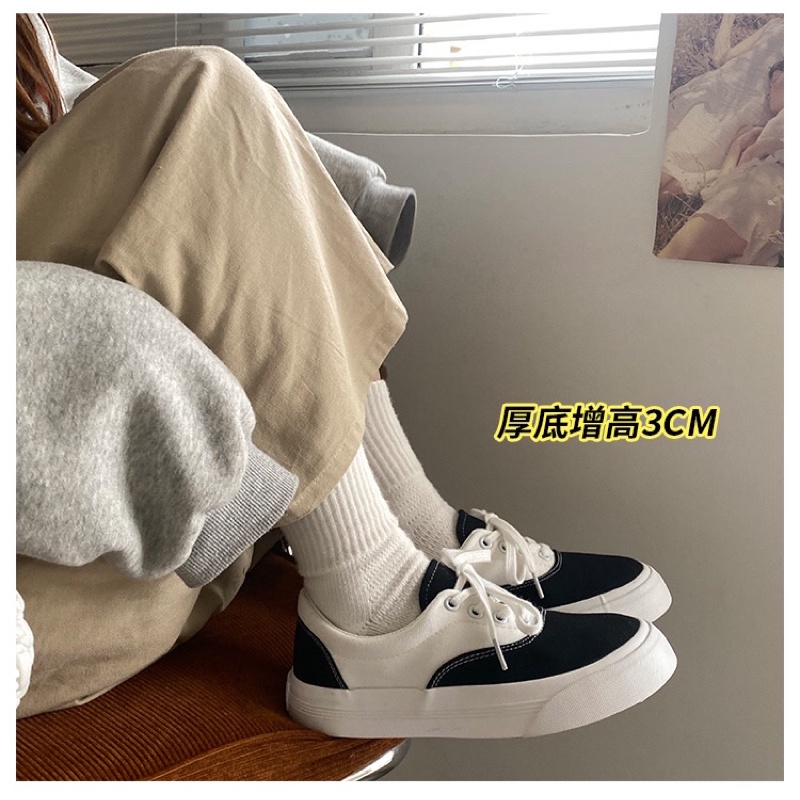 Giày thể thao đen trắng basic đế bánh mì ullzang sneaker đen trắng basic