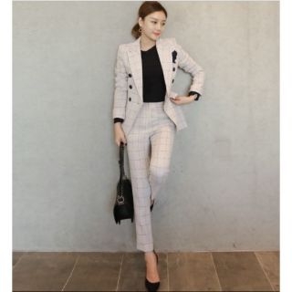 Bộ vest nữ lịch sự, trang nhã (bán giá gốc lấy 5 sao)