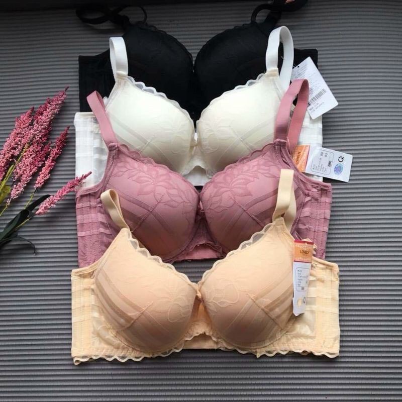 Dày 4,5cm áo lót siêu nâng mặc áo dài chuẩn đẹp ạ