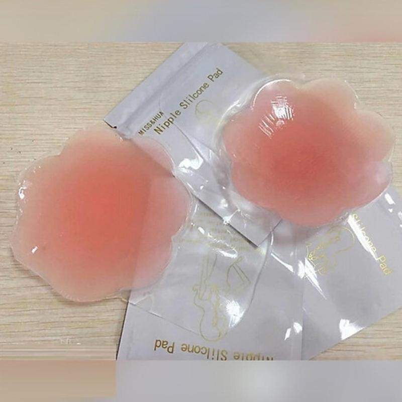 Miếng Dán Ngực Silicon Cao Cấp Hộp 5 Cặp Tái Sử Dụng Nhiều Lần Miếng Dán Ti Giúp Chị Em Tự Tin Hơn Khi Diện Đồ Hở Lưng