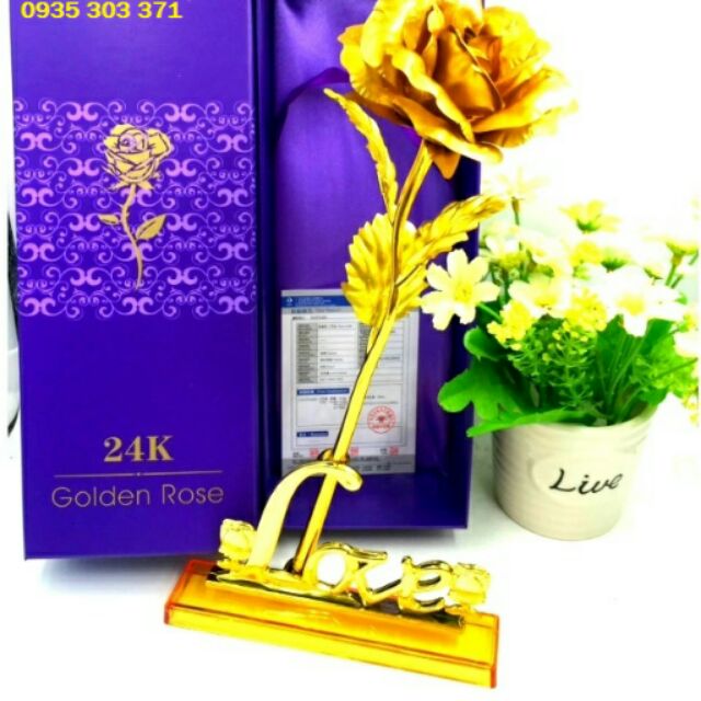 Hoa hồng dát vàng 24k