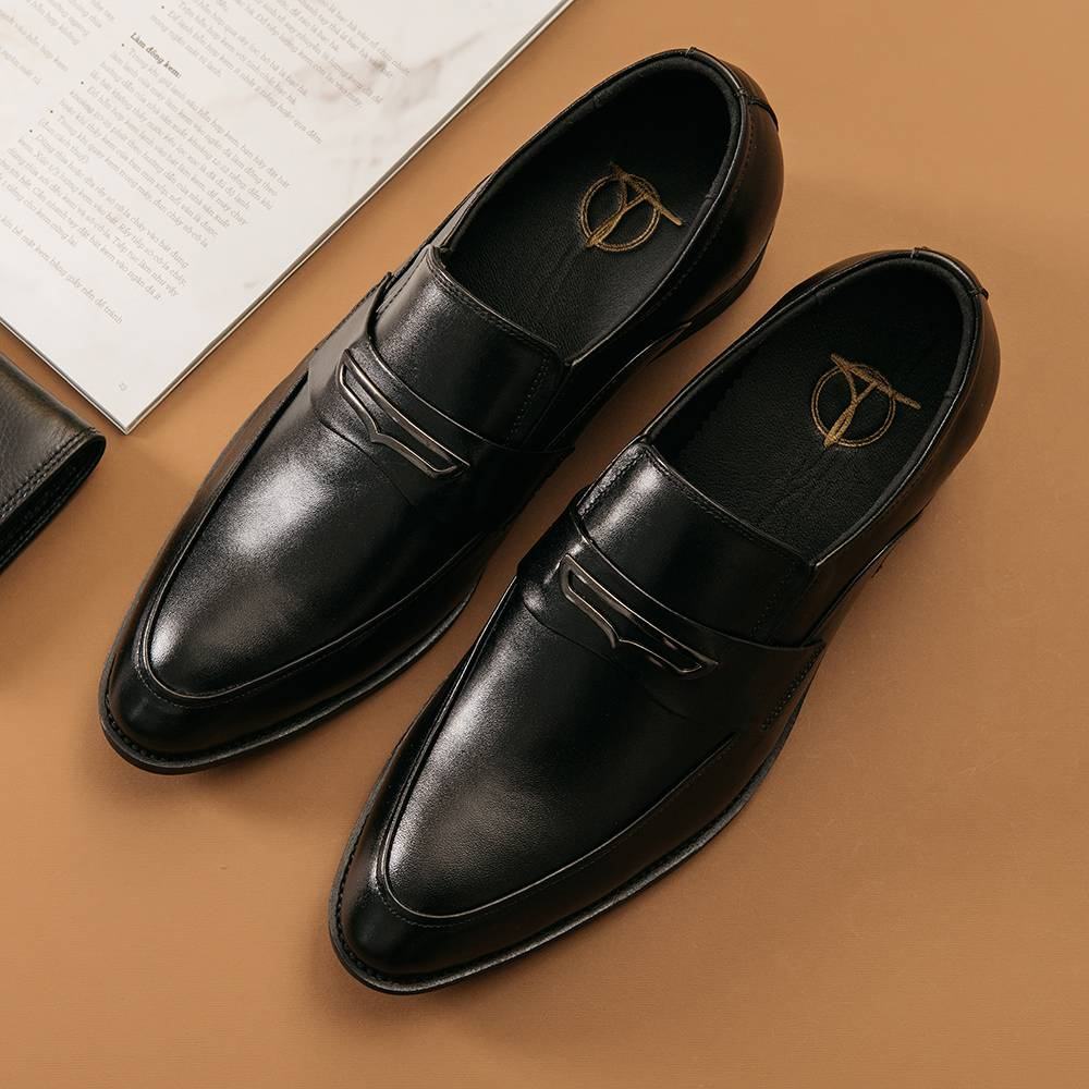 Giày độn nam hàng hiệu Tâm Anh cao cấp kiểu dáng quai da ngang SIÊU ĐẸP mã GCTATC1566-D