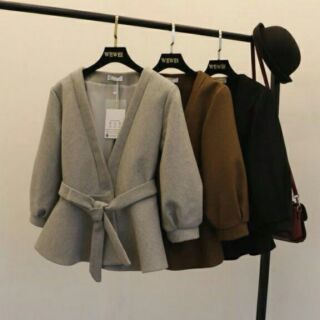 Áo khoác dạ ép PEPLUM tay bồng HQ