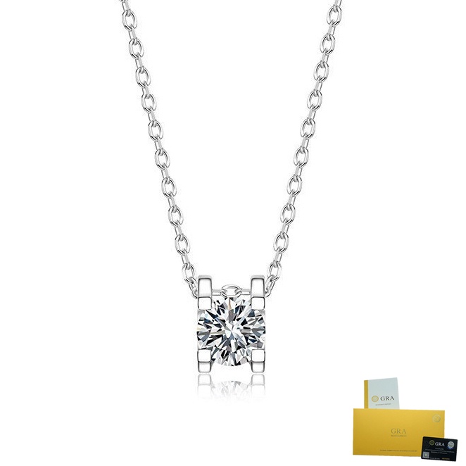 Vòng cổ Mặt Kim Cương Trắng Pt950 Platinum Cổ Điển Thanh Lịch