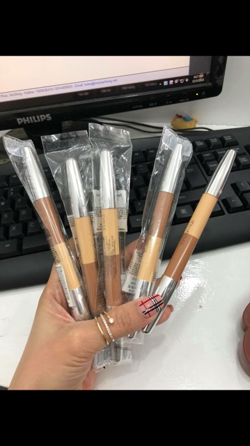 Che khuyết điểm dạng chì Shu Uemura | BigBuy360 - bigbuy360.vn