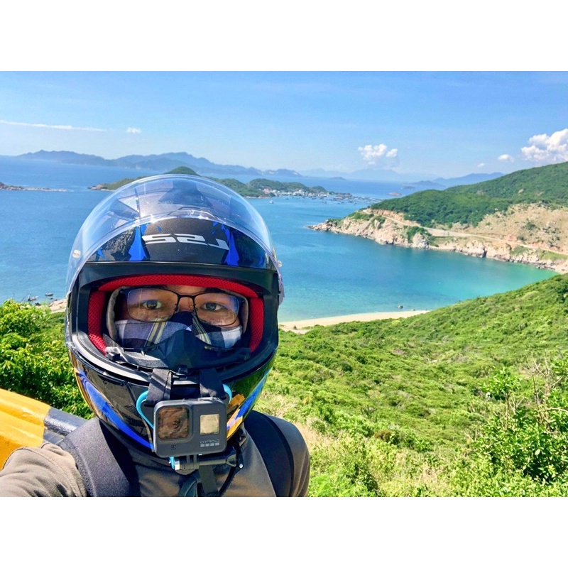 Mount cằm gắng camera hành trình lên nón bảo hiểm Fullface