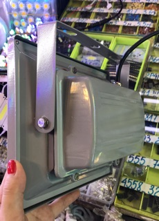 Đèn pha led 30w
