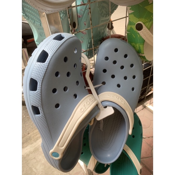 Dép Crocs size người lớn