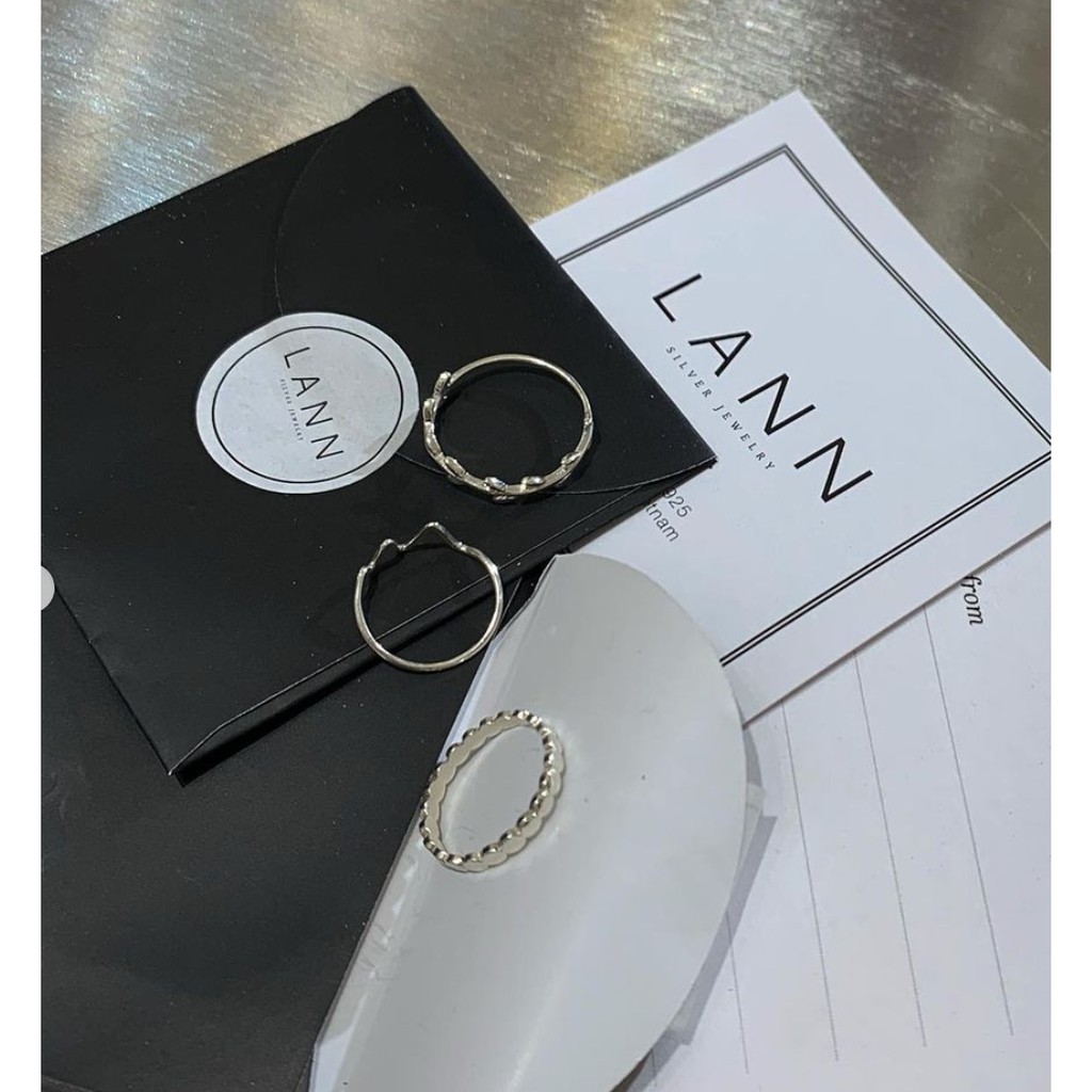 Nhẫn dải 6 đá mảnh BẠC S925 LANN R284