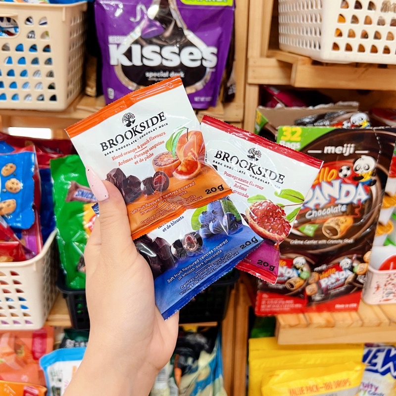 Bánh kẹo tách lẽ các loại - Brookside/ Welch'c/ Meiji/ Nabisco