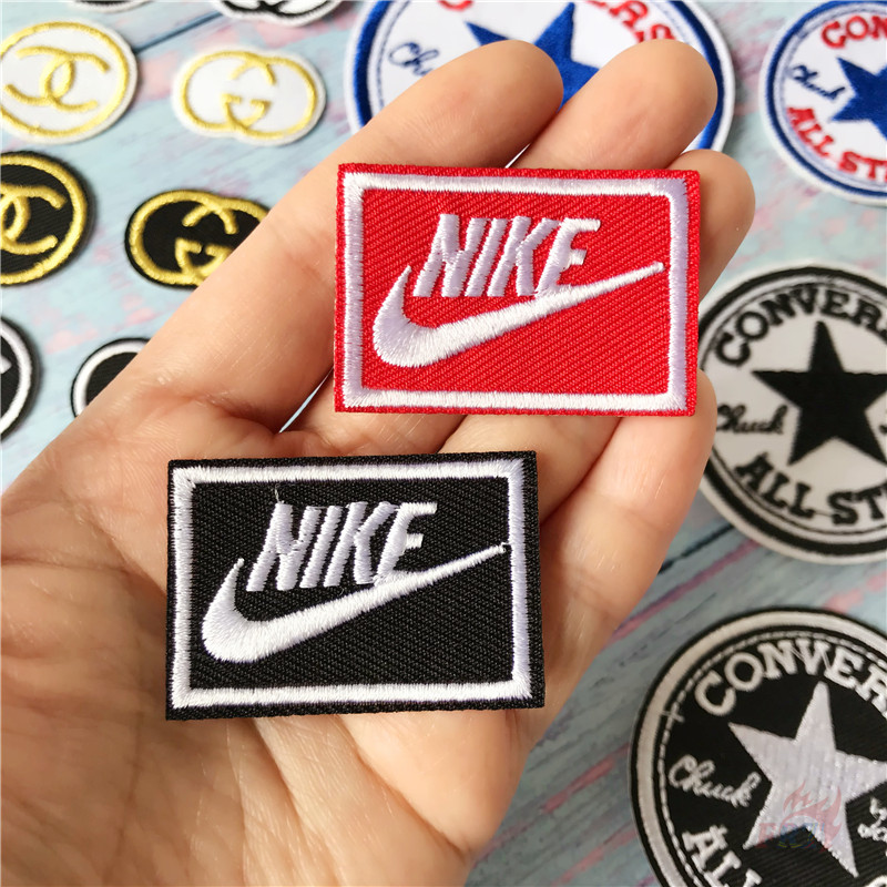 Miếng dán thêu ủi hình logo thiết kế độc đáo