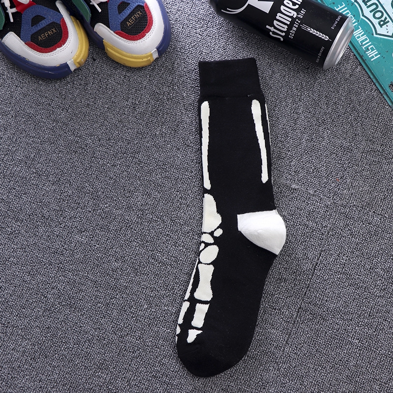 Tất cotton mềm dài ngang đùi thoáng khí họa tiết đầu lâu hoạt hình phong cách phương Tây thời trang đường phố cho nam nữ