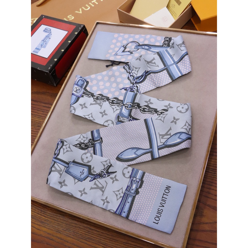 Khăn Choàng Cổ / Khăn Tay / Túi Xách Bằng Lụa Họa Tiết Chữ Thời Trang Cho Nữ