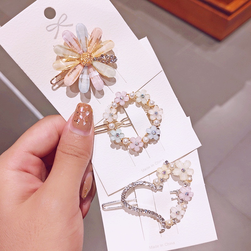 Kẹp Tóc Đính Đá Hình Mặt Trăng/Ếch Phong Cách Hàn Quốc Cá Tính