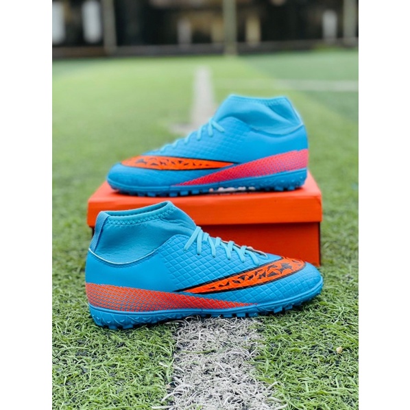 giày đá bóng cổ cao