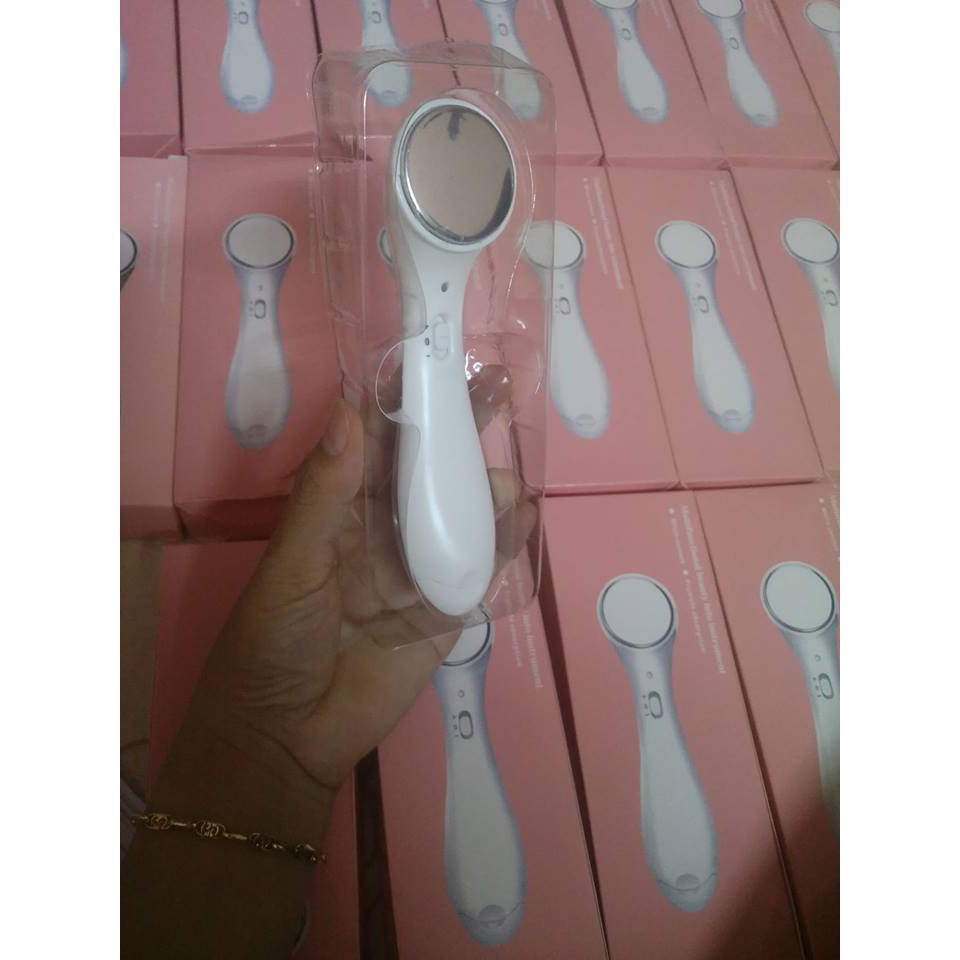 MÁY MASSAGE ION CAO CẤP