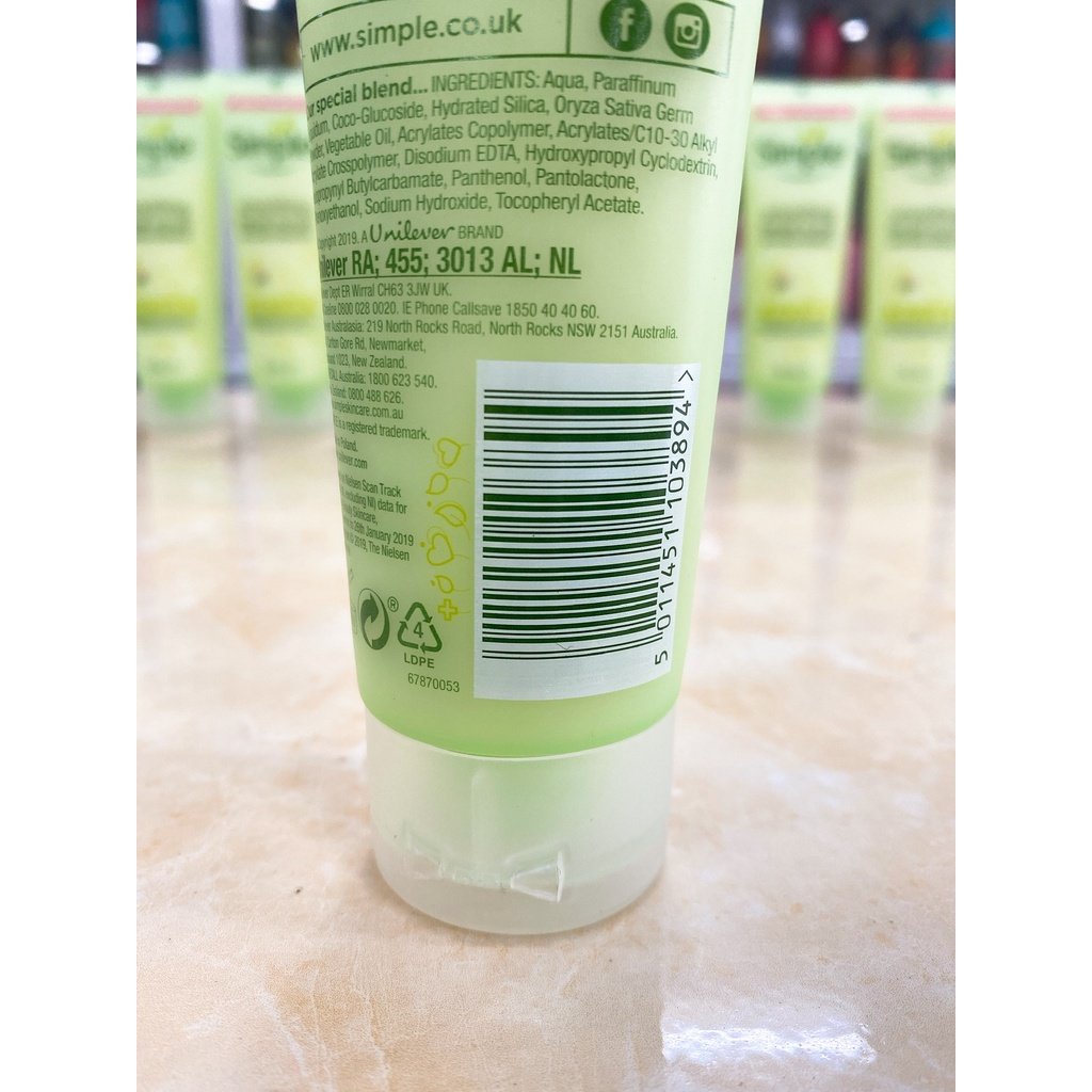 Tẩy Tế Bào Chết Simple Smoothing Facial Scrub 75ml