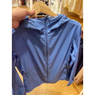 Áo gió chống tia UV