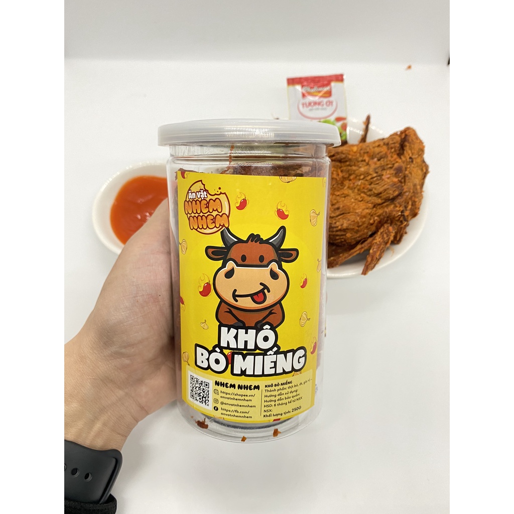 Khô bò miếng Nhem Nhem 250g Đồ ăn vặt Hà Nội vừa rẻ vừa ngon | BigBuy360 - bigbuy360.vn