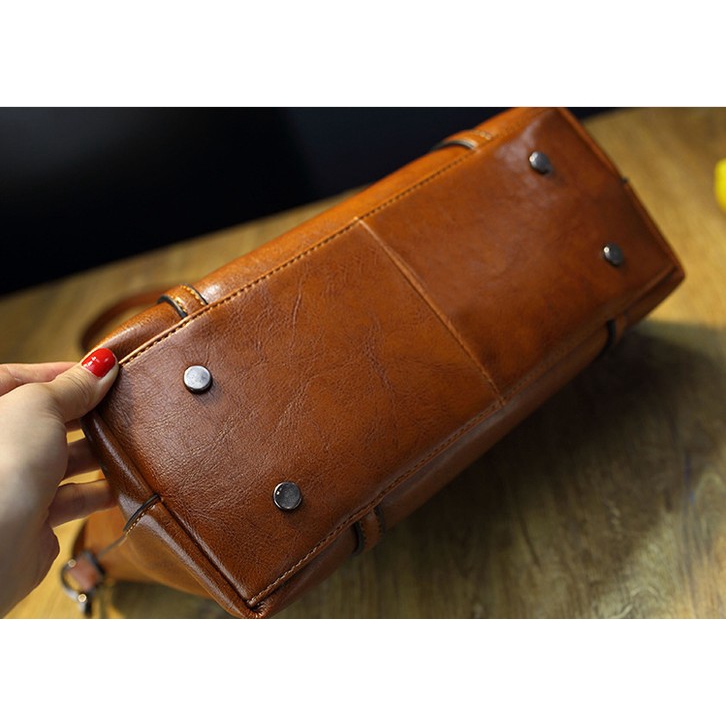 [CHÍNH HÃNG-BH 1 NĂM]Túi xách da nữ MADINI cao cấp lớn đựng vừa A4 KDR-TX071 Kodoros (Tặng nước hoa mini) | BigBuy360 - bigbuy360.vn