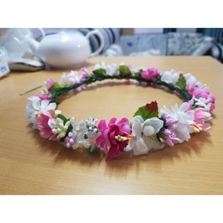 Vòng hoa đội đầu cho bé