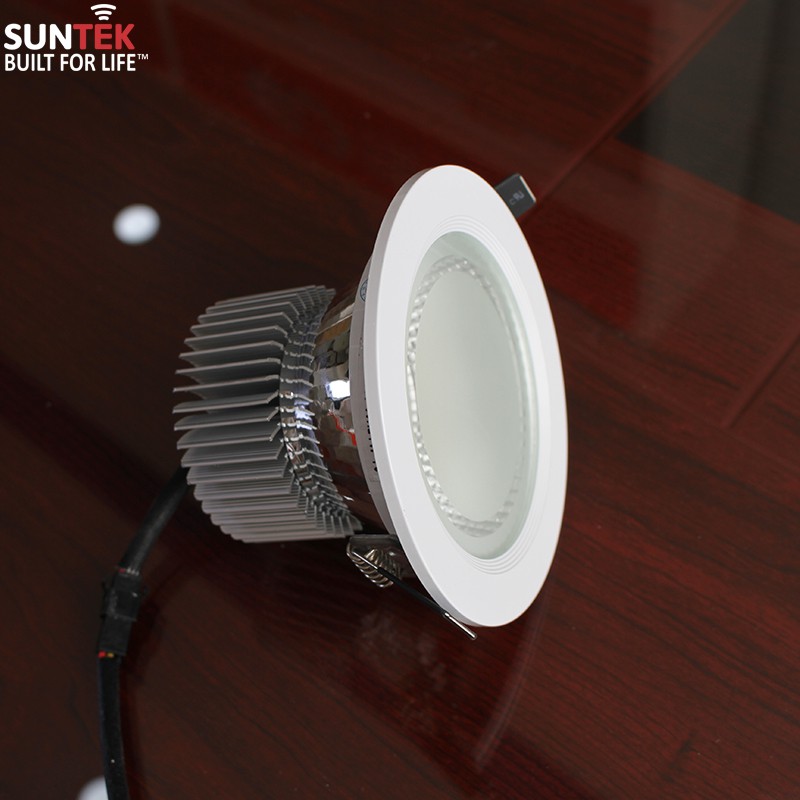 Đèn LED âm trần cao cấp 3 mầu SUNTEK 7W White