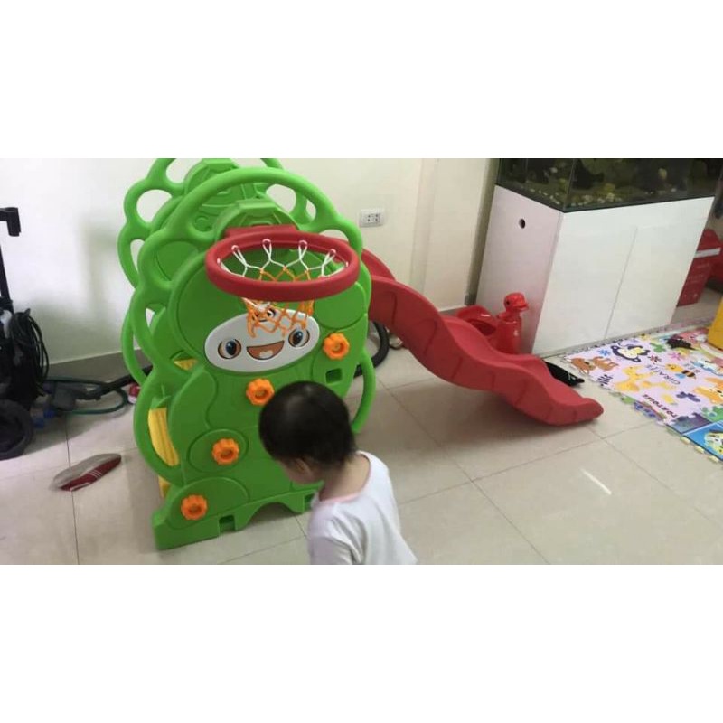 Cầu trượt dùng ngoài trời cho các trường mầm non