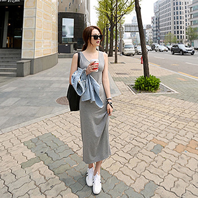 Đầm IELGY dáng chữ A không tay màu đen/xám dành cho nữ