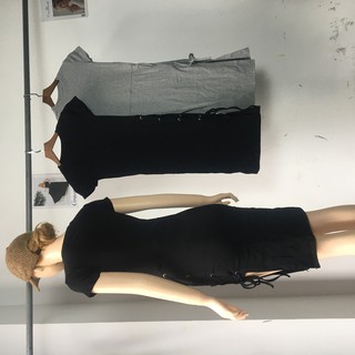 Đầm Đan Dây Xẻ Tà