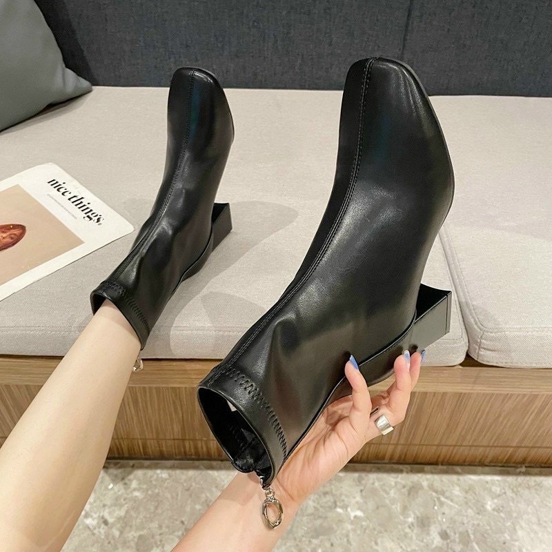 (Kèm -loại 1)) Bốt nữa Meja Boots da nhăn đế trụ có phong cách cá tính