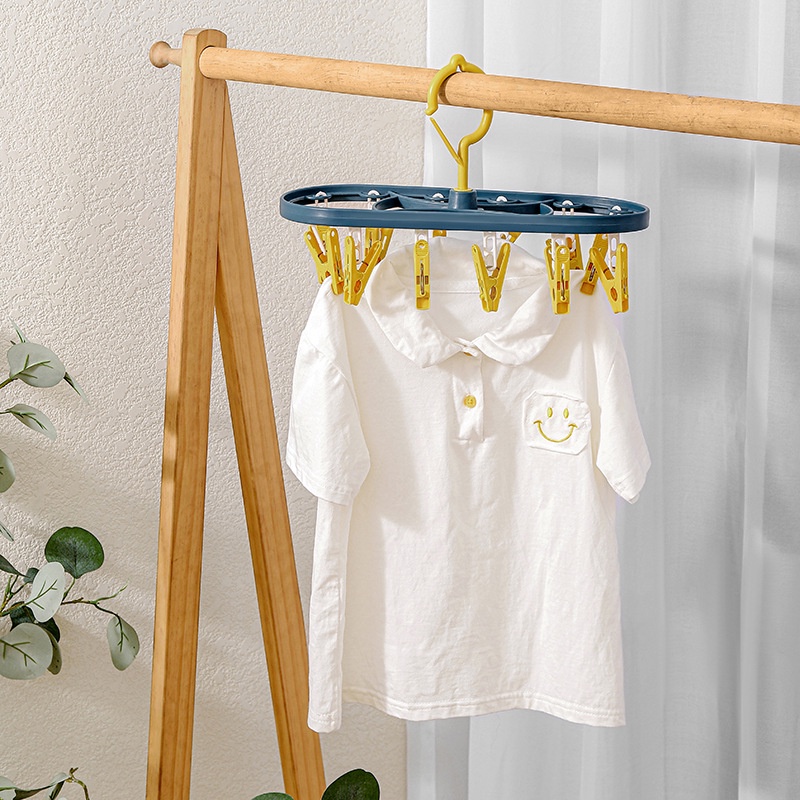 Móc với 12 kẹp phơi đồ chắc chắn tiện dụng