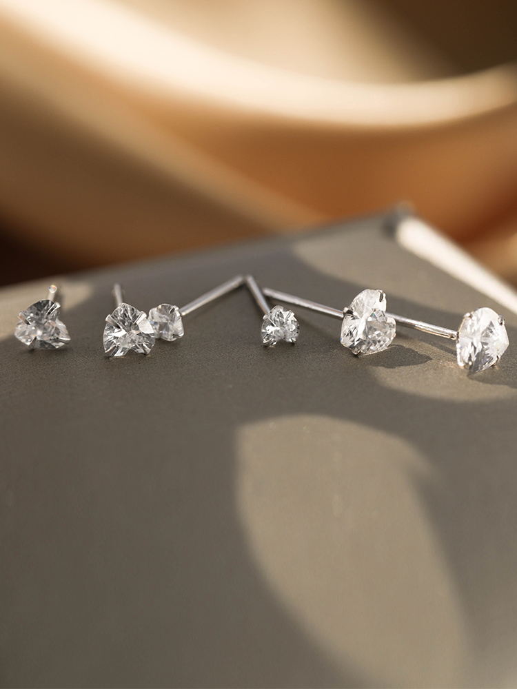 Khuyên tai bạc nụ đá trái tim Bông tai bạc nữ  Silver