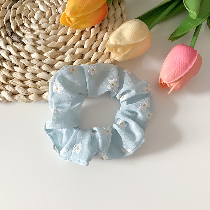 Dây Buộc Tóc Scrunchies Hoa Trắng Nền Trơn Buta Sc17