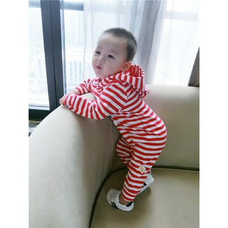 Body liền bé trai có mũ (3-9 tháng)